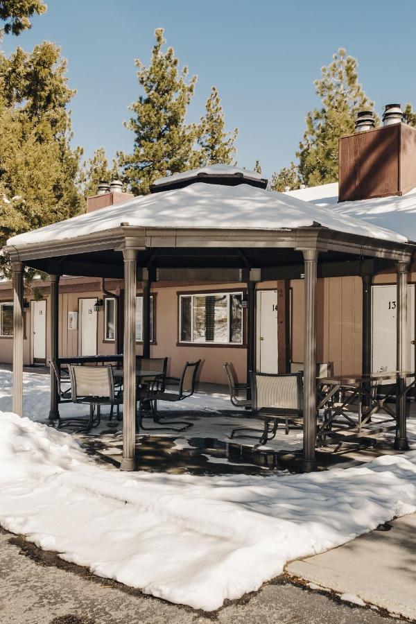 Vintage Lakeside Inn Big Bear Lake Eksteriør billede